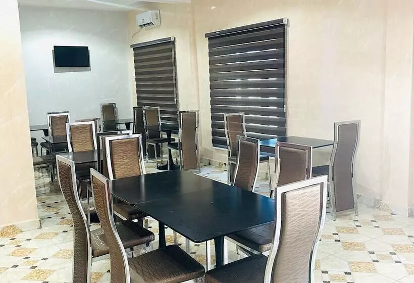 هتل Davina Hill Resorts And