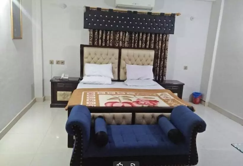 هتل Decent Lodges