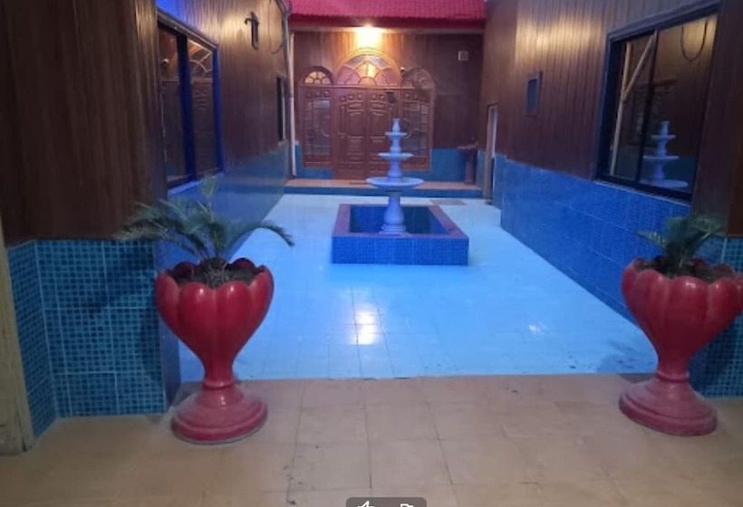 هتل Decent Lodges