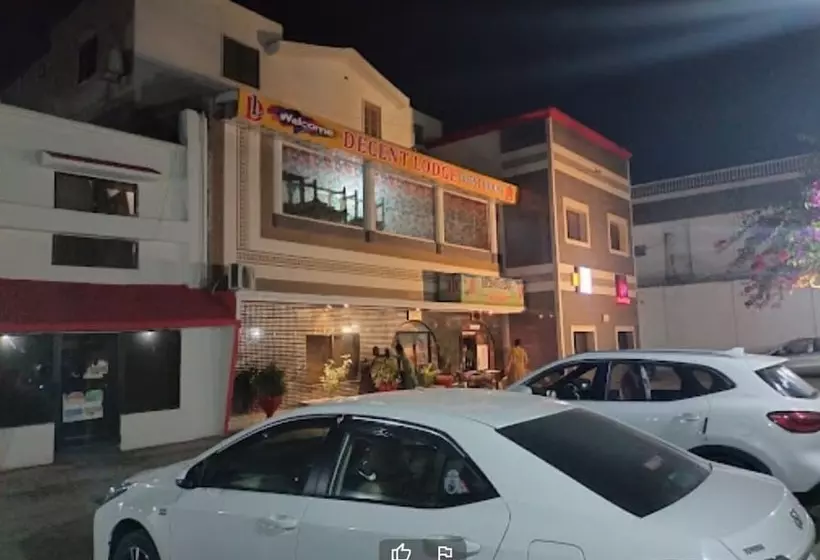هتل Decent Lodges