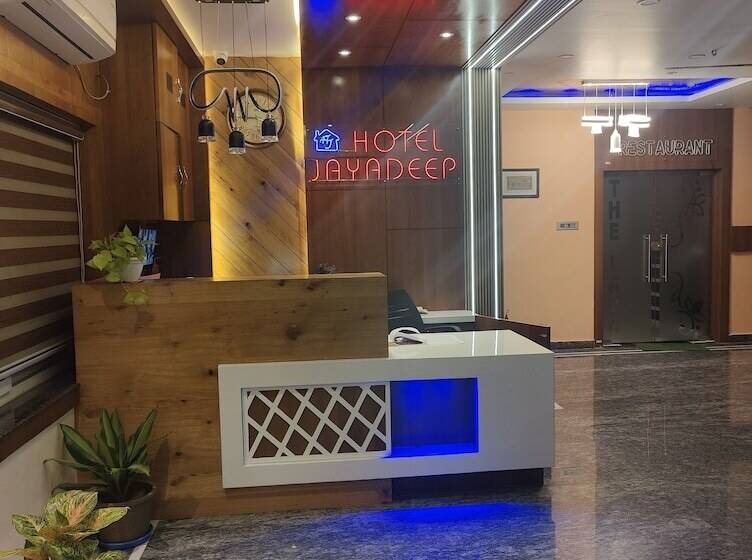 Hotel Jayadeep