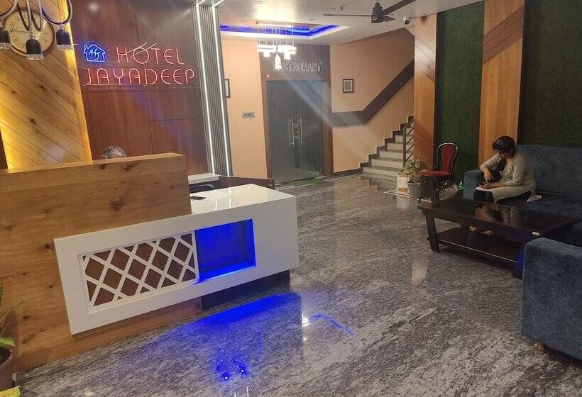 Hotel Jayadeep