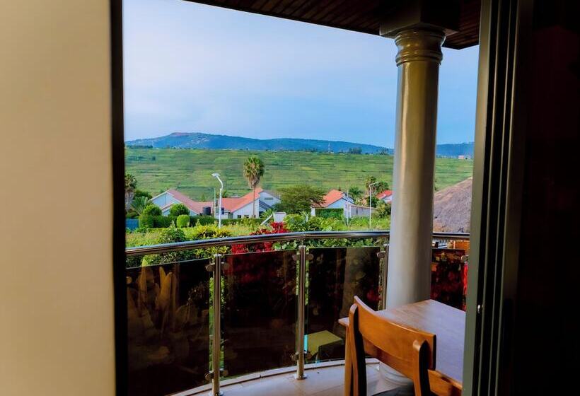 هتل The Little Hill Boutique