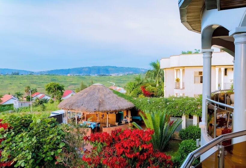 هتل The Little Hill Boutique