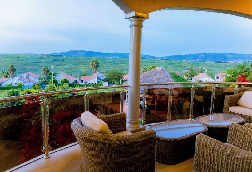 هتل The Little Hill Boutique