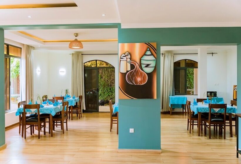 هتل The Little Hill Boutique