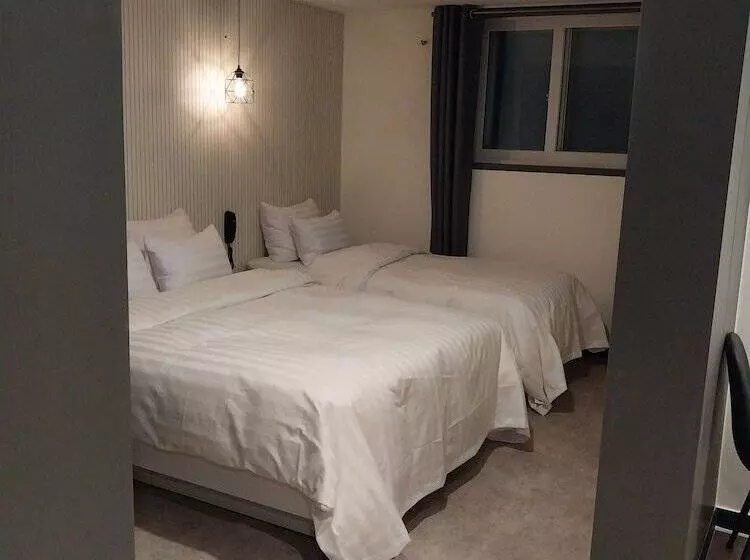 Hotel Wol