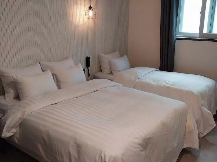 Hotel Wol