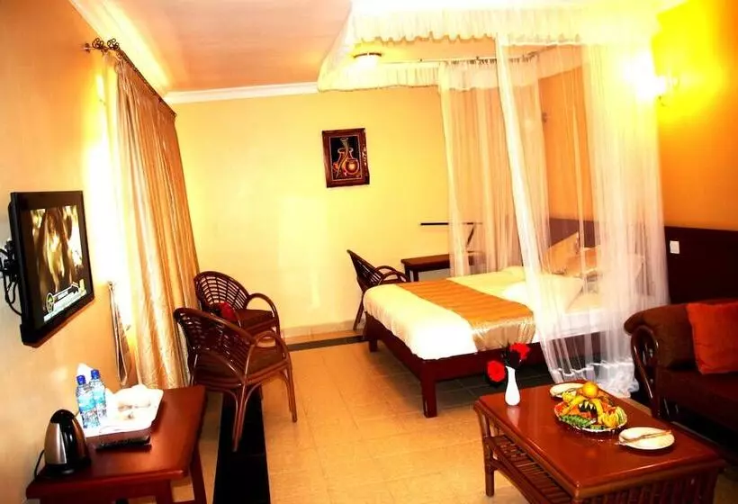 Kusyombunguo Hotel Lukenya