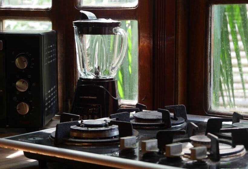 هتل Mandacaru Puerto Viejo