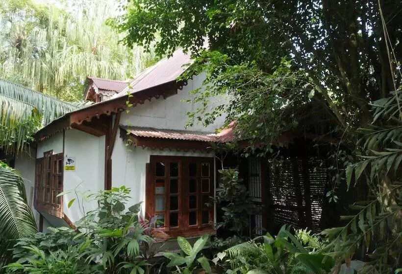 Hotelli Mandacaru Puerto Viejo
