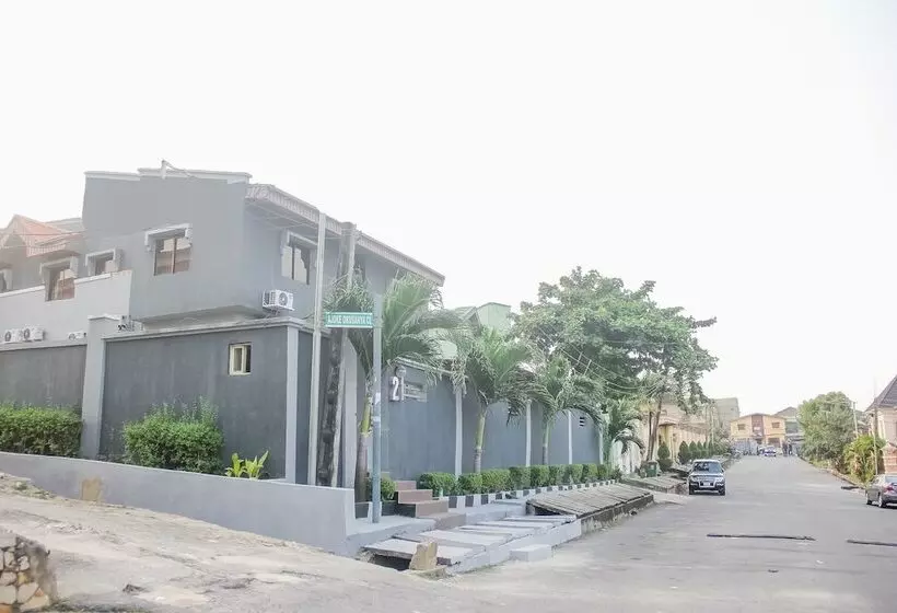 Morada Hotels Ltd