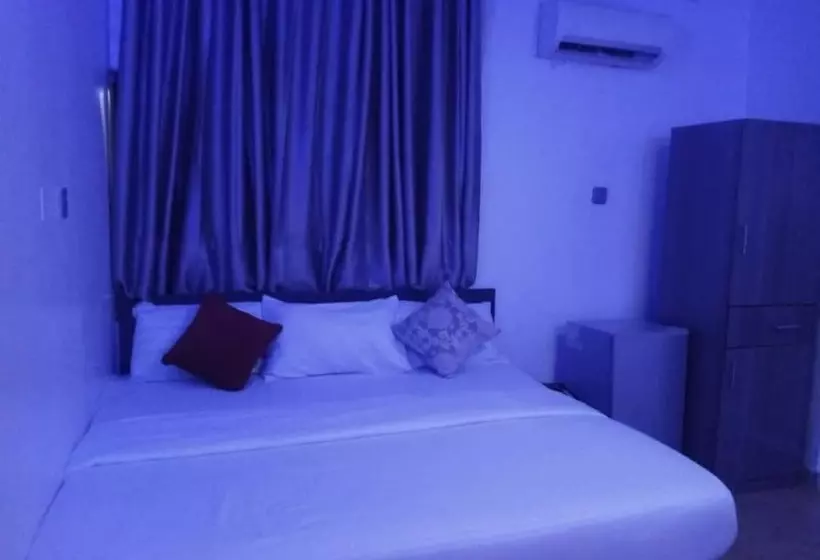Morada Hotels Ltd