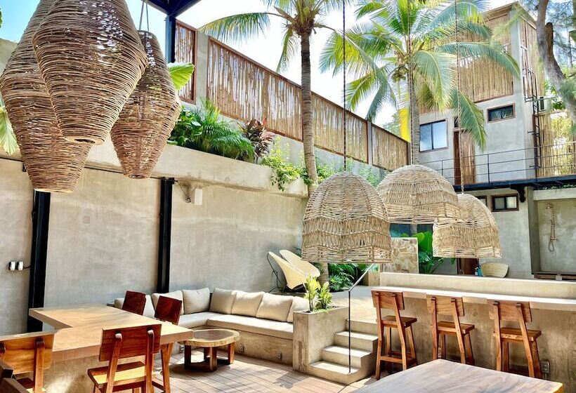 膳宿费 Nectar: Hotel, Cafe, Cowork