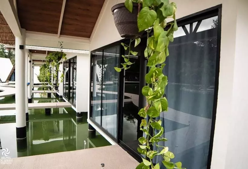Río Hotel Y Glamping