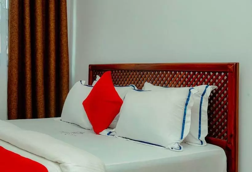 Hotelli Arusha Diplomat