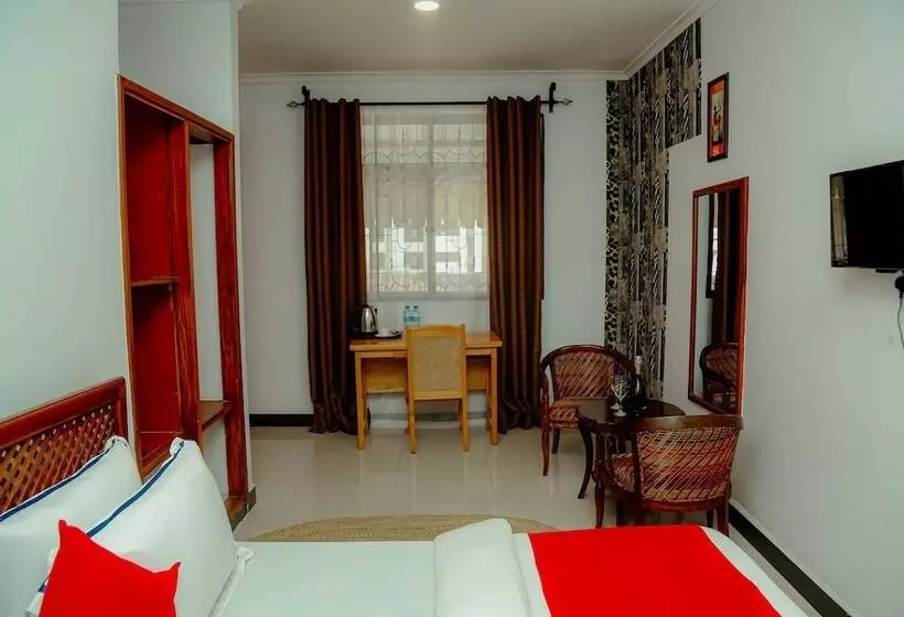 Hotelli Arusha Diplomat