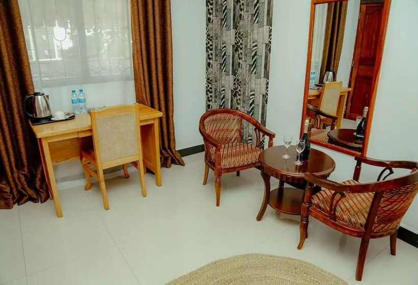 Hotelli Arusha Diplomat