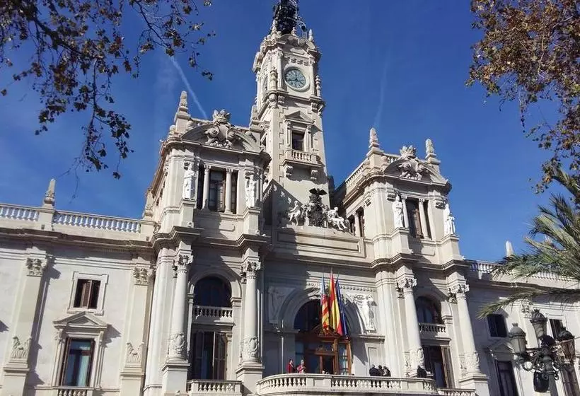 ユースホステル Habitaciones Barcelonina