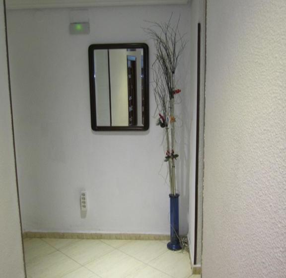 هاستل Habitaciones Barcelonina