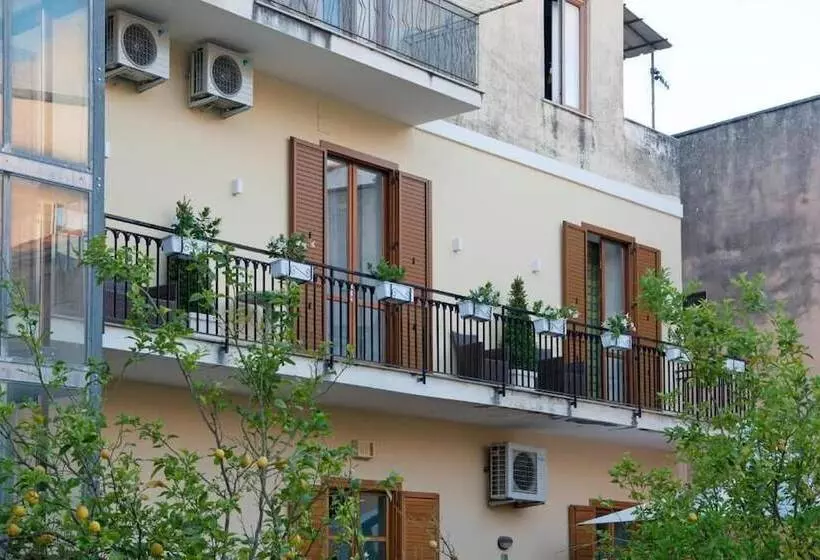 Aamiaismajoitus (B&B) Cuore Di Sorrento Suites
