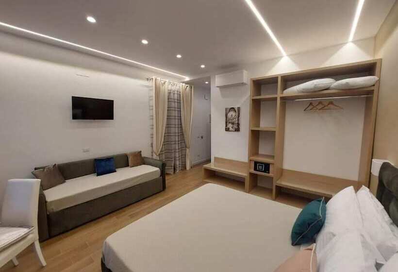 민박 Cuore Di Sorrento Suites