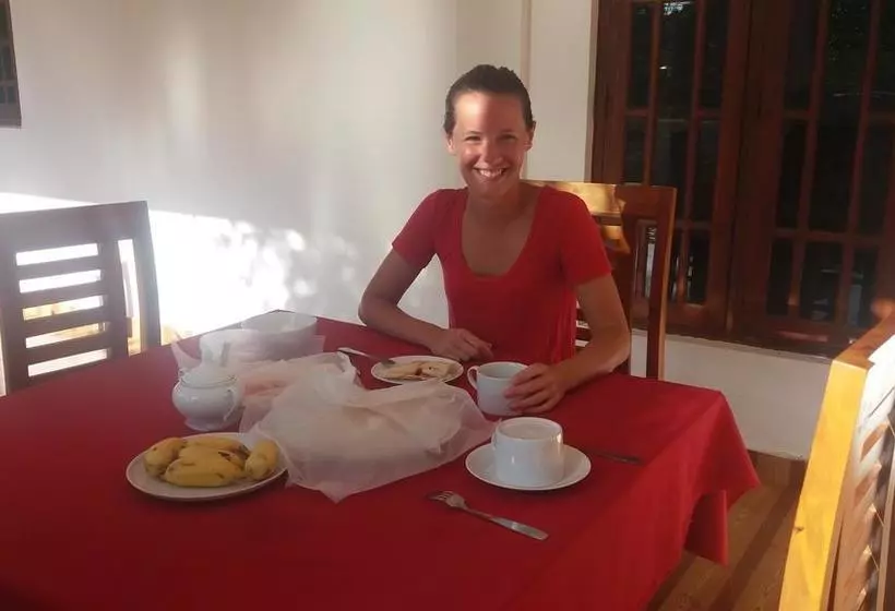 Bed and Breakfast Montes Ella