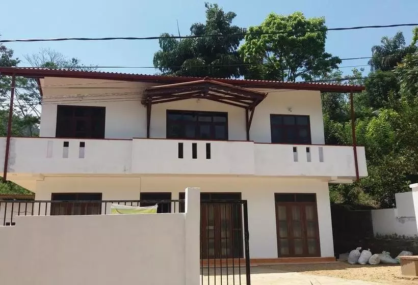 Bed and Breakfast Montes Ella