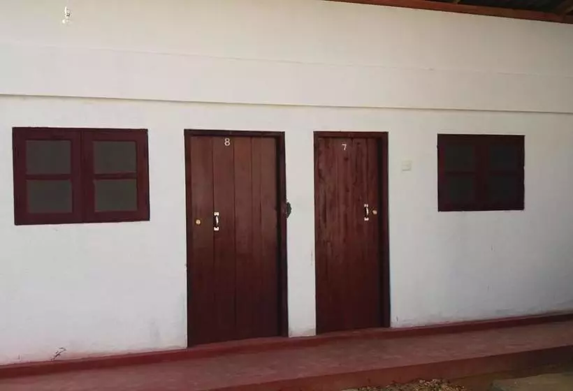 Bed and Breakfast Montes Ella