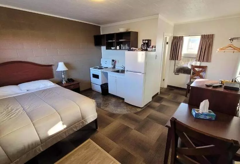 Caravel Motel