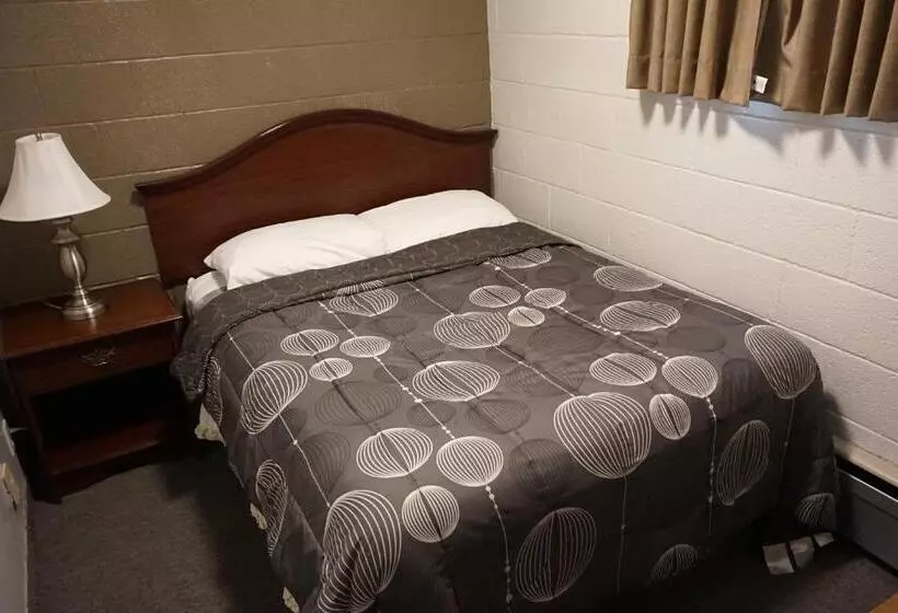 Caravel Motel