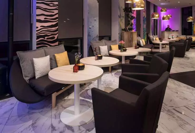 Hotelli Innside By Meliá Hamburg Hafen