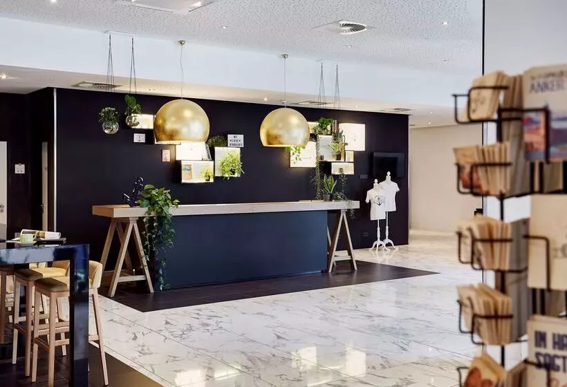 Hotelli Innside By Meliá Hamburg Hafen