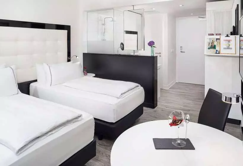 Hotelli Innside By Meliá Hamburg Hafen