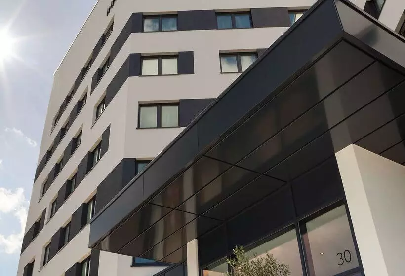 Hotelli Innside By Meliá Hamburg Hafen