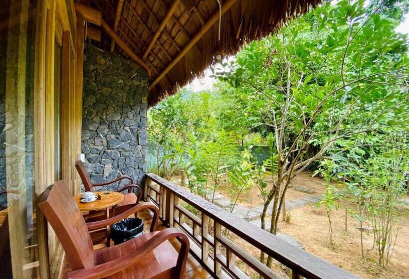 هتل La Maison De Buoc