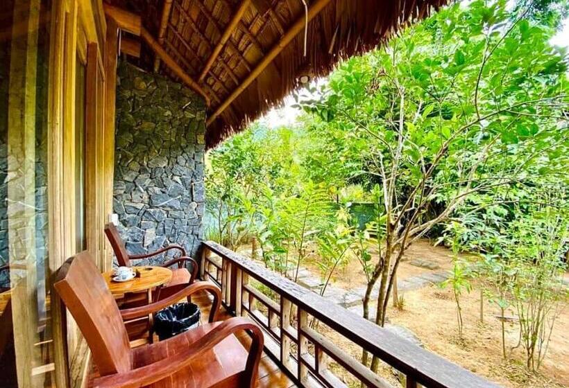 هتل La Maison De Buoc