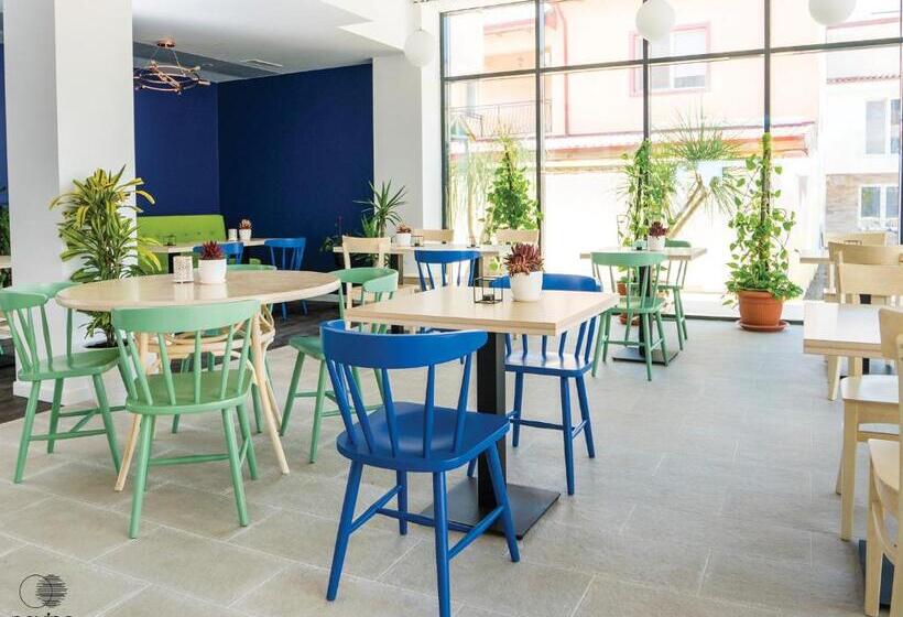 호텔 Nayino Resort