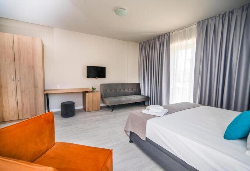 호텔 Nayino Resort