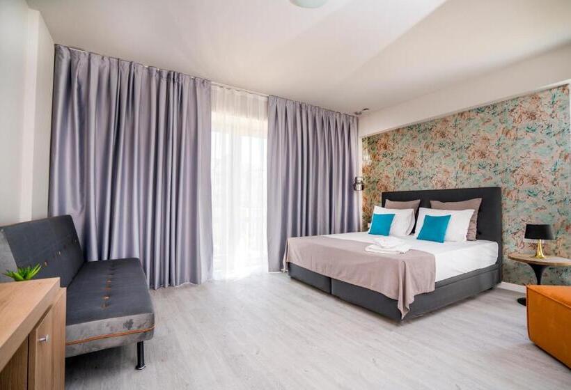 호텔 Nayino Resort