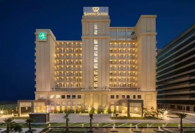 Sandal Suites By Lemon Tree Hotels