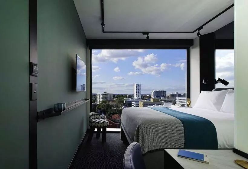 Hotel Tribe Perth