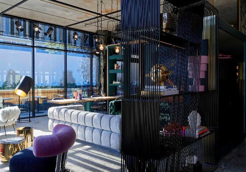 בית מלון כפרי Tribe Perth