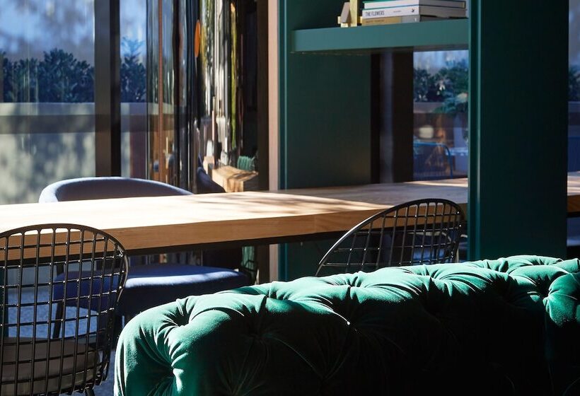 בית מלון כפרי Tribe Perth