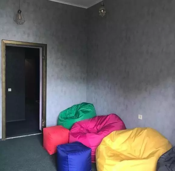 Kosher Hostel