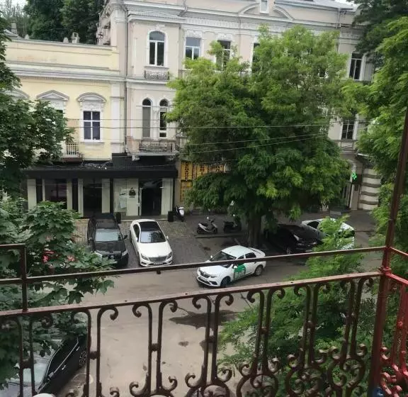 Kosher Hostel