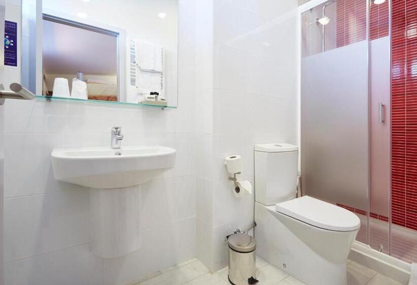 Suites & Hostel Cidade Aveiro