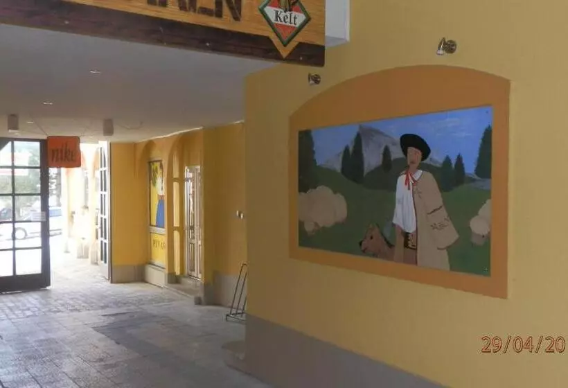 ユースホステル Penzión Marína Pri Slovenskej Reštaurácii