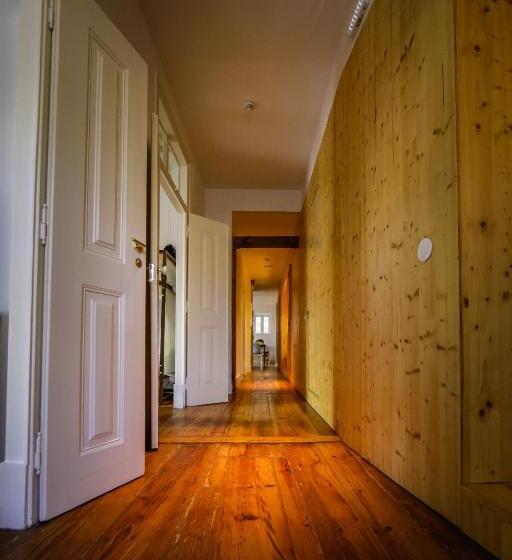 De Pedra E Sal Hostel & Suites