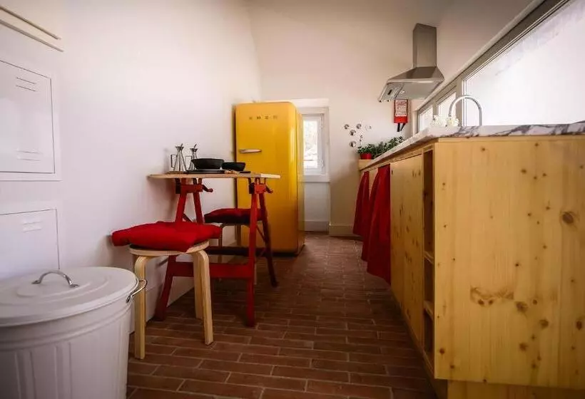 De Pedra E Sal Hostel & Suites